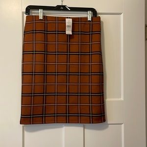 Loft factory outlet skirt, size M, NWT